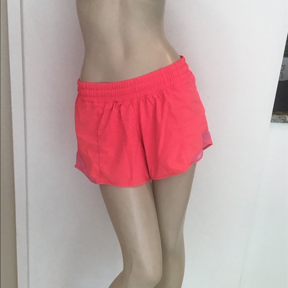 Lululemon Hotty‎ Hot Shorts II Long Lined Bright Hot Coral Pink 6 4" Inseam